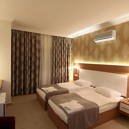 Hotel Daisy Garden